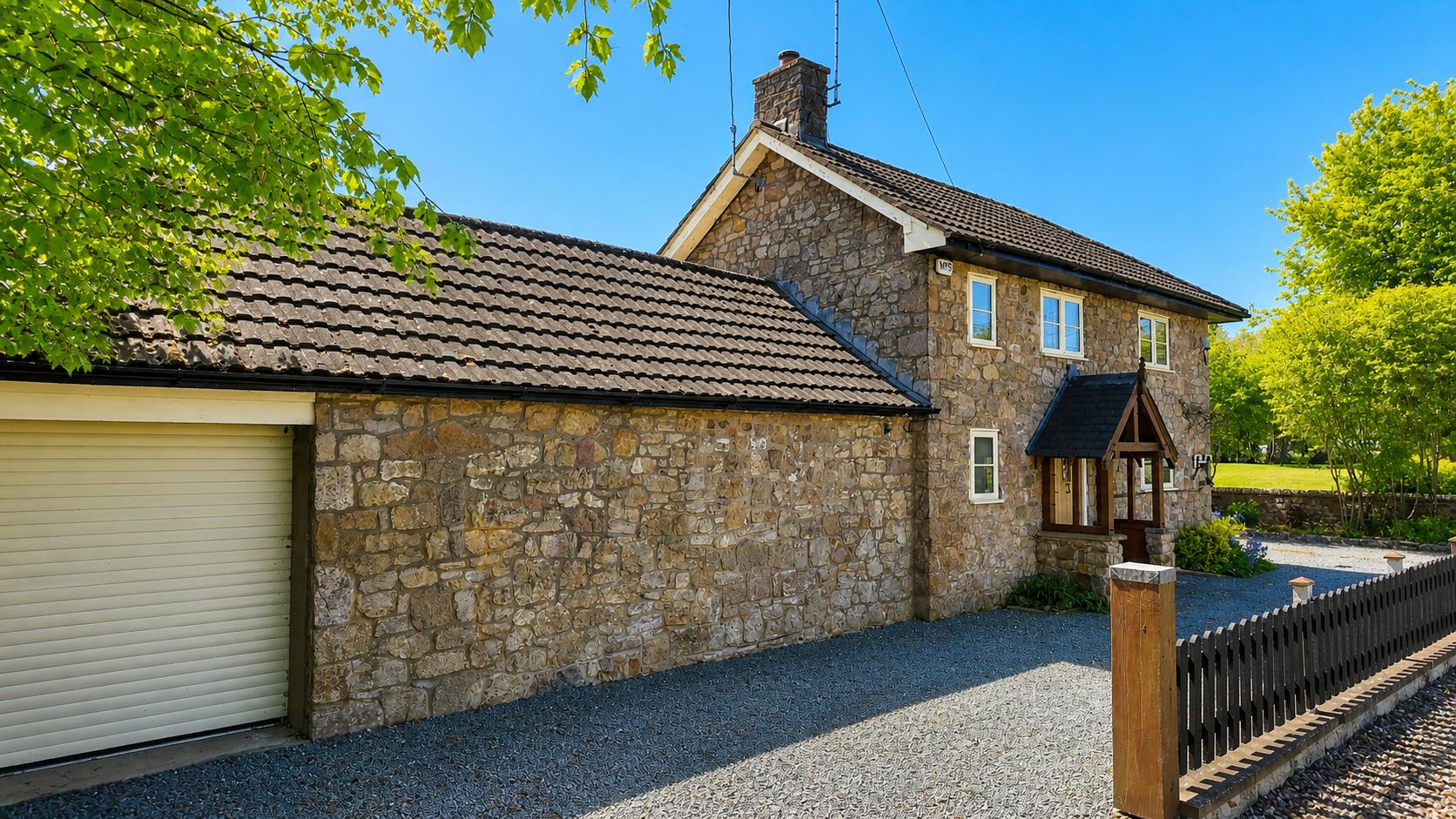 The Smithy B4398, Oswestry, SY10 8QW For Sale